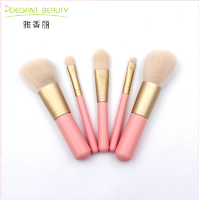 香蕉视频在线免费在不同場合的應用：打造多變妝容
